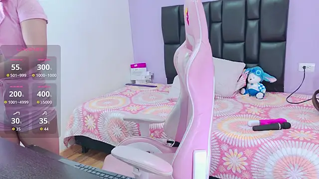 im-eliza online show from April 11, 11:03 am