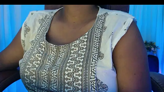 Prita07 online show from March 19, 4:57 am