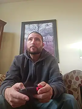 JeepinAround online show from December 18, 5:19 pm