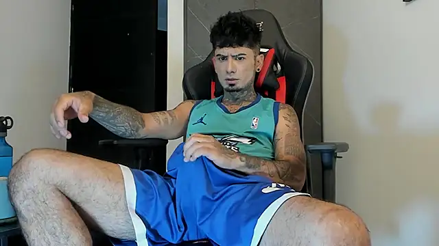 sergiio mesa27 online show from December 4, 2:15 pm