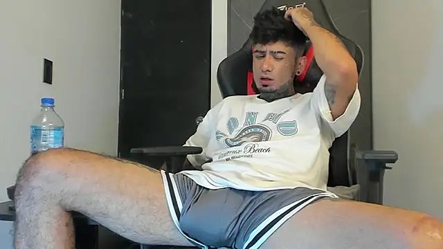 sergiio mesa27 online show from February 5, 11:17 pm