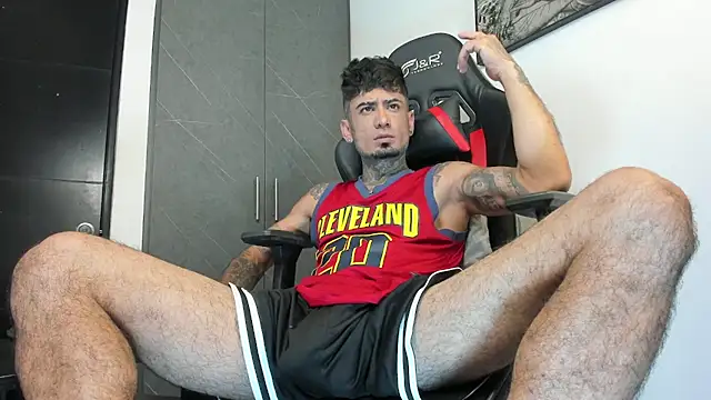 sergiio mesa27 online show from September 10, 3:56 pm