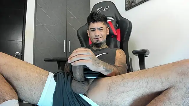 sergiio mesa27 online show from October 4, 1:42 pm