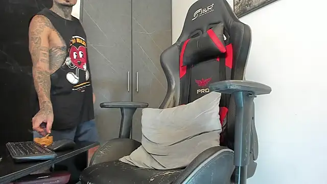 sergiio mesa27 online show from October 7, 2:58 pm