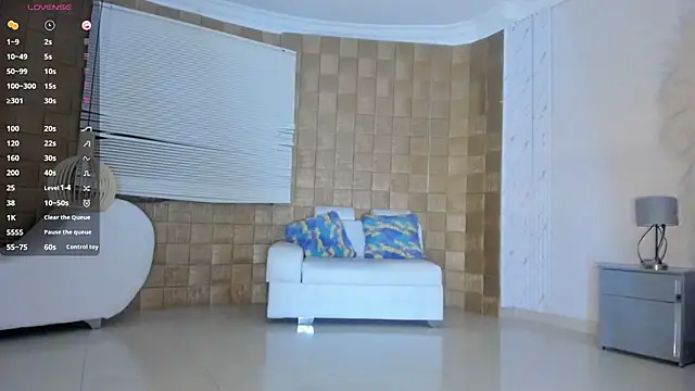 Lissalittlee online show from September 19, 8:09 pm