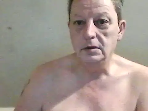 Snapshot of chubbybear2cum chatting on January 26, 4:30 pm chubbybear2cum online show from January 26, 4:30 pm