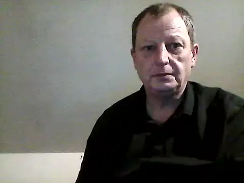 Snapshot of chubbybear2cum chatting on February 8, 3:19 am chubbybear2cum online show from February 8, 3:19 am