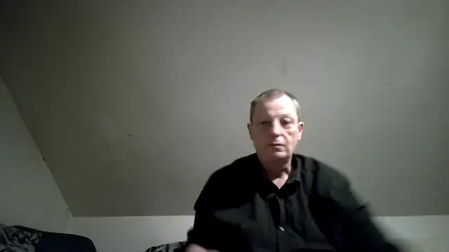 Snapshot of chubbybear2cum chatting on December 20, 5:58 am chubbybear2cum online show from December 20, 5:58 am