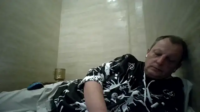 Snapshot of chubbybear2cum chatting on January 15, 4:55 pm chubbybear2cum online show from January 15, 4:55 pm