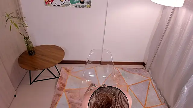 Snapshot of _Miss_Kimm chatting on February 21, 12:39 pm Miss Kimm online show from February 21, 12:39 pm