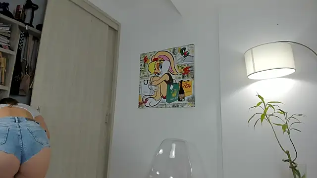 Snapshot of _Miss_Kimm chatting on February 27, 11:10 am Miss Kimm online show from February 27, 11:10 am