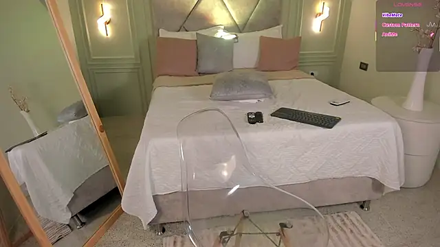 Snapshot of _Miss_Kimm chatting on September 18, 11:23 am Miss Kimm online show from September 18, 11:23 am