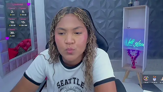 Cristal War online show from February 10, 11:09 pm