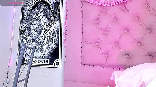 Snapshot of mitsu_ky chatting on February 21, 5:09 pm mitsu ky online show from February 21, 5:09 pm