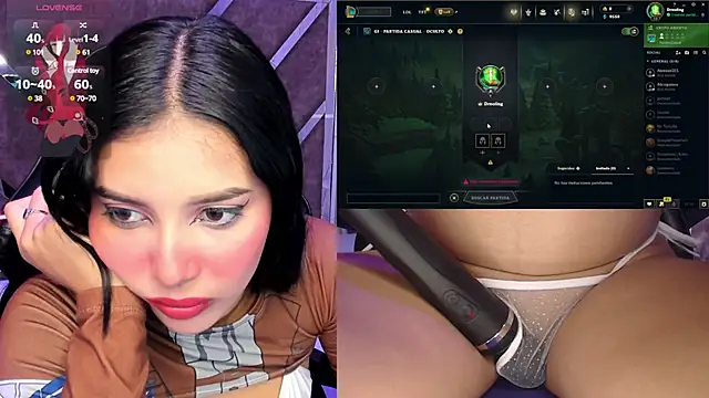 SweetieCloe  online show from March 22, 9:31 pm