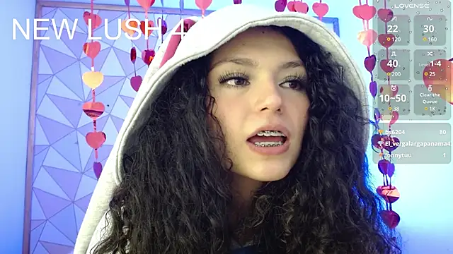Snapshot of mapelove chatting on February 19, 5:49 pm mapelove online show from February 19, 5:49 pm