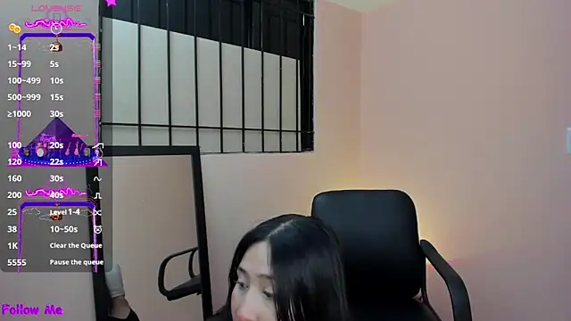 cherrycurvyyy online show from November 21, 7:34 pm