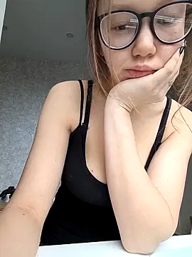  AnMiss  online show from December 3, 9:07 am