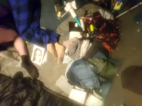 Snapshot of robeaulieu02 chatting on September 11, 3:50 am robeaulieu02 online show from September 11, 3:50 am