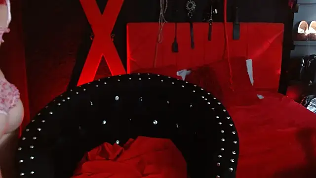 Naty slavedoll online show from March 1, 8:10 pm