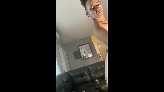 caliisno online show from November 6, 7:26 pm