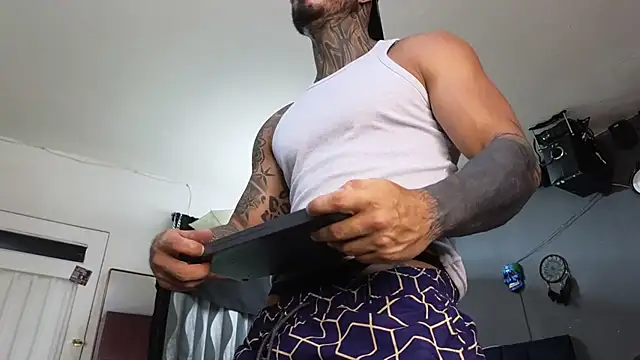 john cartter1 online show from January 28, 5:14 pm