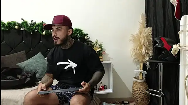 john cartter1 online show from November 29, 11:02 am