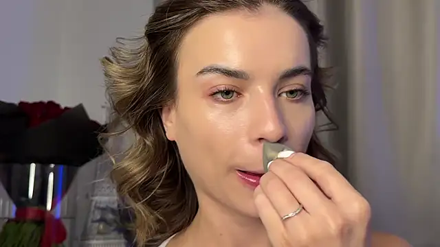 Snapshot of JodyBlow chatting on November 26, 12:50 pm JodyBlow online show from November 26, 12:50 pm