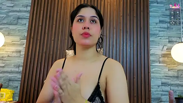 alannavidal online show from February 8, 3:43 am