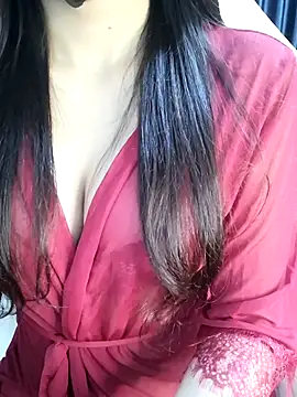 Snapshot of _Linez_ chatting on November 9, 5:22 pm Linez online show from November 9, 5:22 pm