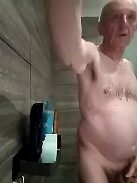 Snapshot of mr_english50 chatting on December 3, 7:56 pm mr english50 online show from December 3, 7:56 pm