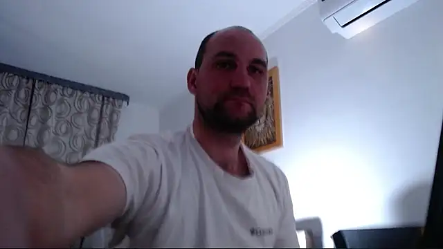 Snapshot of Popadosik_Mod chatting on February 15, 6:15 pm Popadosik Mod online show from February 15, 6:15 pm