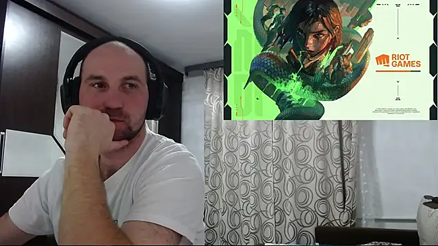 Snapshot of Popadosik_Mod chatting on February 16, 2:57 pm Popadosik Mod online show from February 16, 2:57 pm