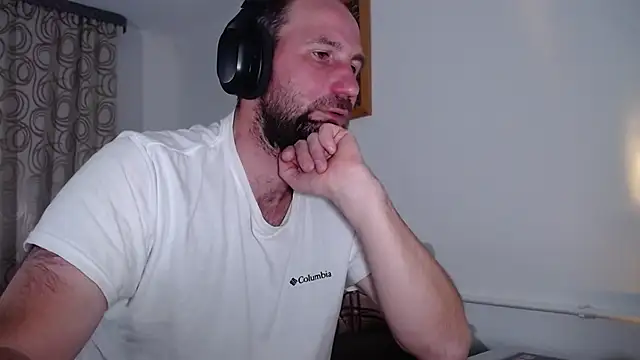 Snapshot of Popadosik_Mod chatting on March 2, 7:21 pm Popadosik Mod online show from March 2, 7:21 pm