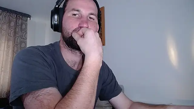 Snapshot of Popadosik_Mod chatting on March 4, 10:21 am Popadosik Mod online show from March 4, 10:21 am