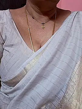 ananya956 online show from February 24, 6:33 am