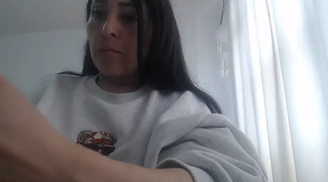 naughthyany16 online show from February 20, 6:24 pm