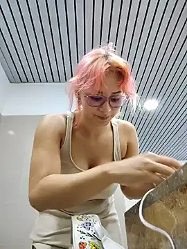 Ramona Flower online show from January 24, 1:13 am