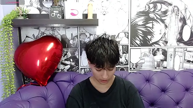 Snapshot of Bryce_Evans chatting on February 12, 3:27 pm Bryce Evans online show from February 12, 3:27 pm