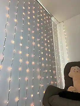 Snapshot of im_anna_ chatting on March 13, 12:56 pm im anna online show from March 13, 12:56 pm