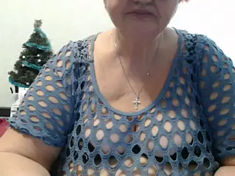 DeniseeRose online show from December 30, 10:01 pm