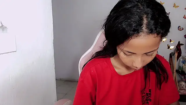 Snapshot of jasmin_brunette_ chatting on October 1, 11:49 am jasmin brunette online show from October 1, 11:49 am