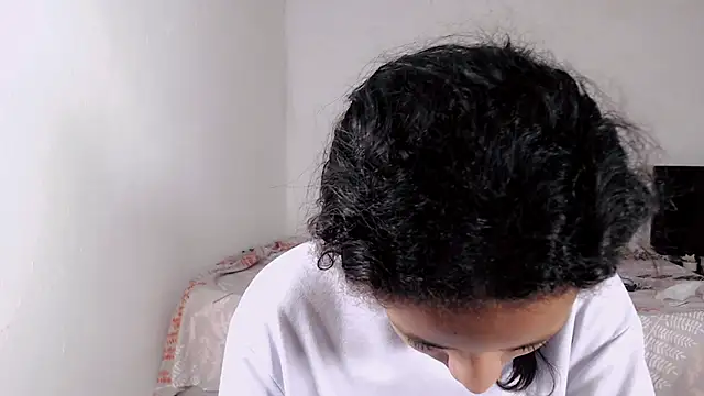 Snapshot of jasmin_brunette_ chatting on December 3, 11:52 am jasmin brunette online show from December 3, 11:52 am