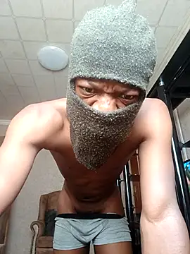 BoyWandaa online show from January 17, 8:30 am