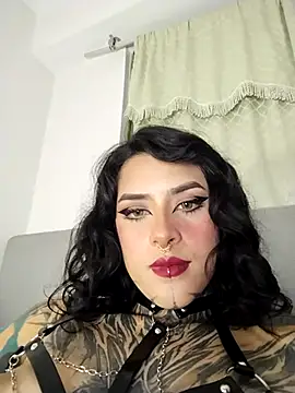 Snapshot of taaylor33 chatting on December 5, 4:43 am taaylor33 online show from December 5, 4:43 am