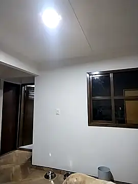 Snapshot of taaylor33 chatting on December 17, 1:44 am taaylor33 online show from December 17, 1:44 am