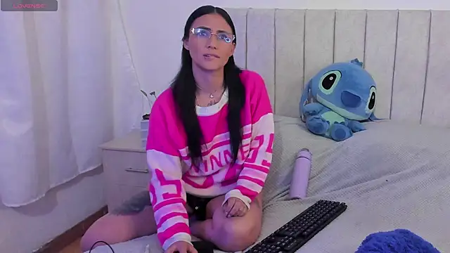 anny roberts online show from December 21, 9:11 pm