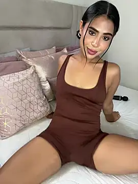 HaileyBaldwin online show from January 27, 7:46 pm