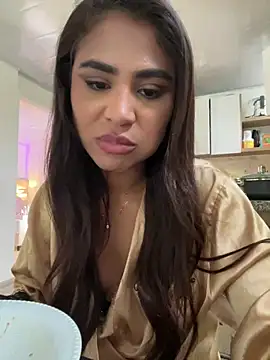 HaileyBaldwin online show from March 22, 10:26 pm