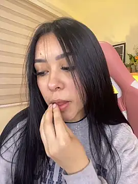 Starliee   online show from October 7, 12:52 am